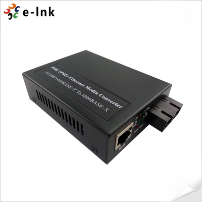 1-포트 1000BASE-SFP에서 2-포트 10/100/1000BASE-T 802.3at PoE 미디어 변환기