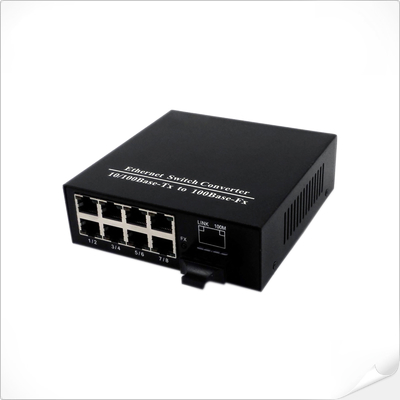 8-포트 10/100Base-TX + 1-포트 100Base-FX 섬유 이더넷 스위치